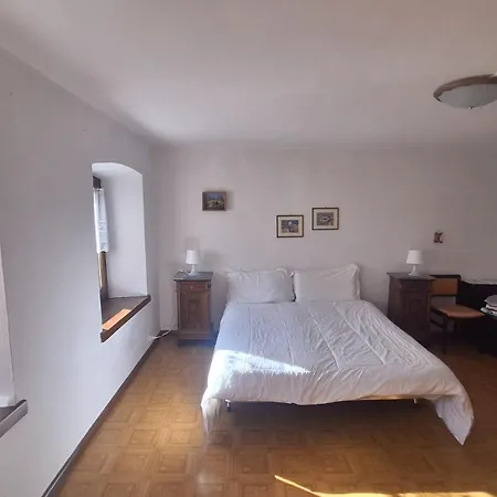 דירה Breakfast With Mountains View Dosoledo