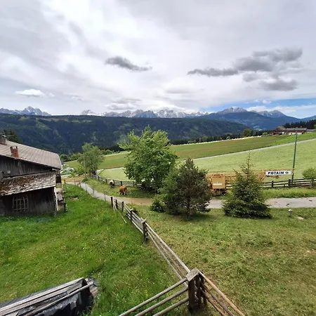 Breakfast With Mountains View Appartement *